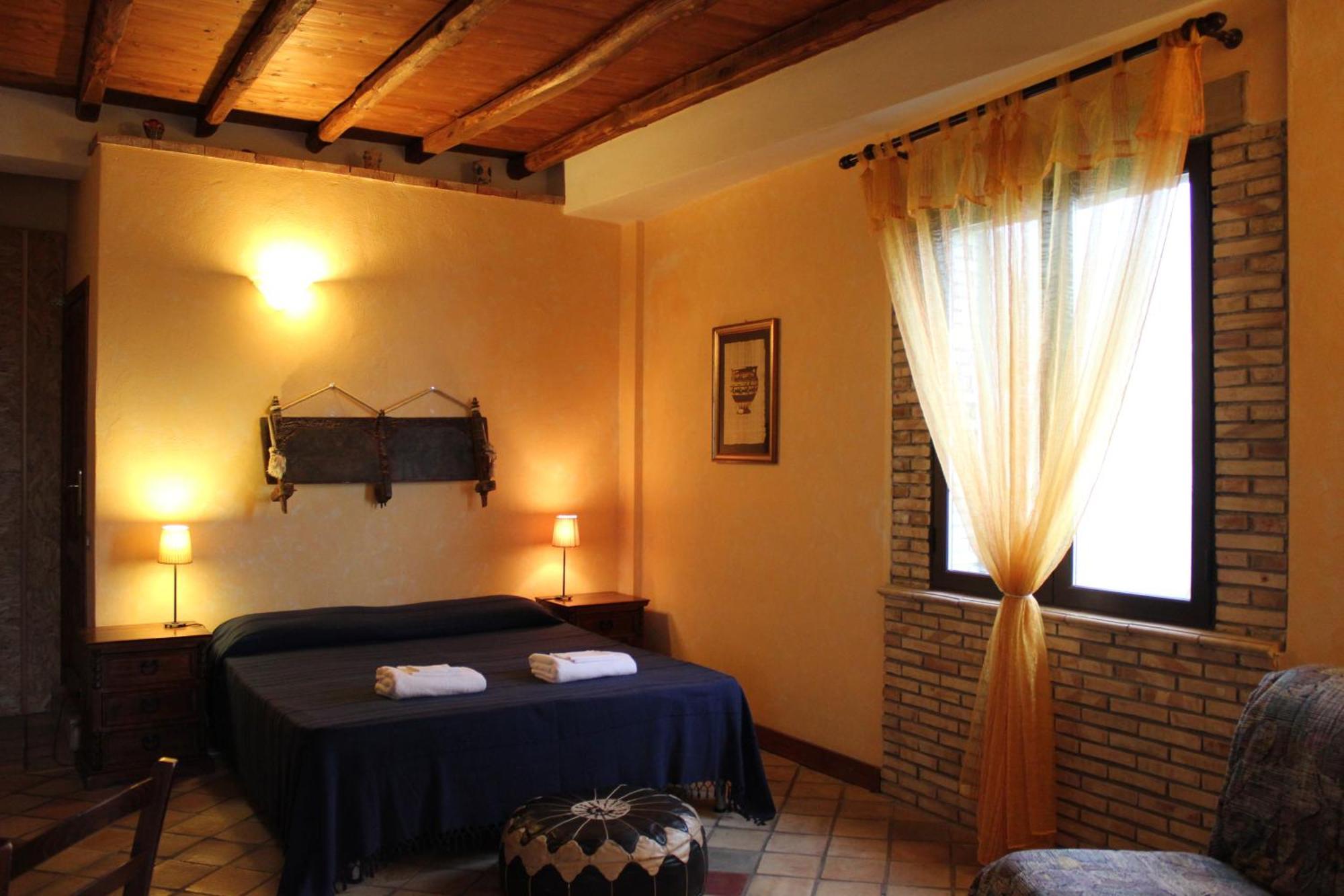 Almoezia Charming Taormina