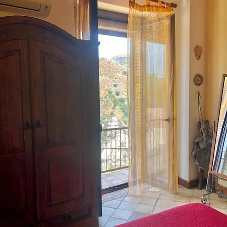Villa Almoezia Charming B&B Taormina Exterior photo