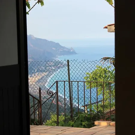 Villa Almoezia Charming B&B Taormina Exterior photo
