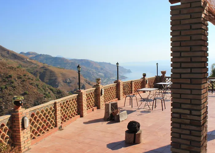 Villa Almoezia Charming B&B