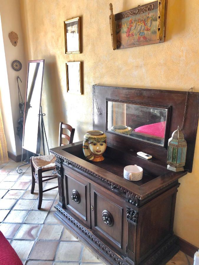 Almoezia Charming Bed & Breakfast