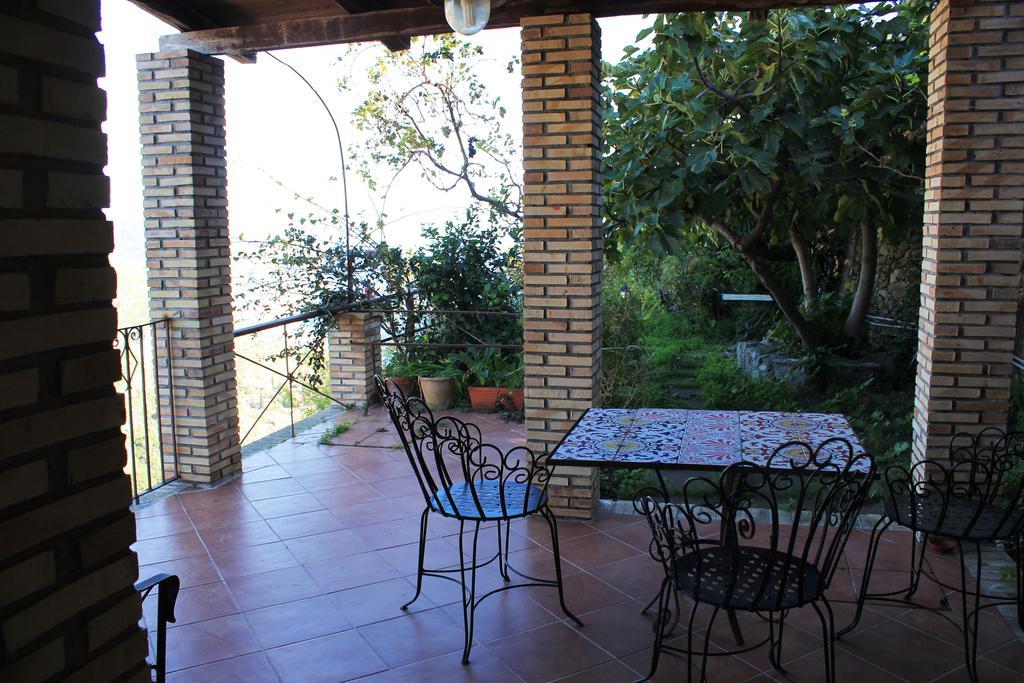 Bed & Breakfast Almoezia Charming *